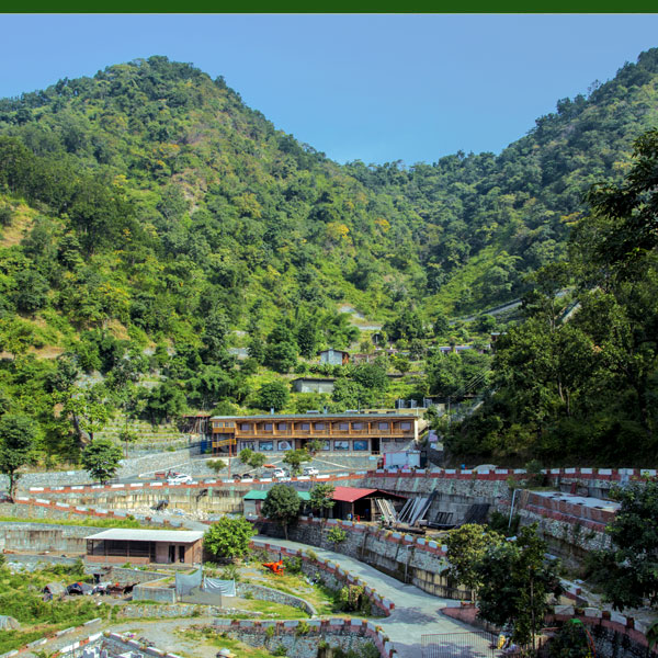 The Pahadi Organic Resort Mobile Banner
